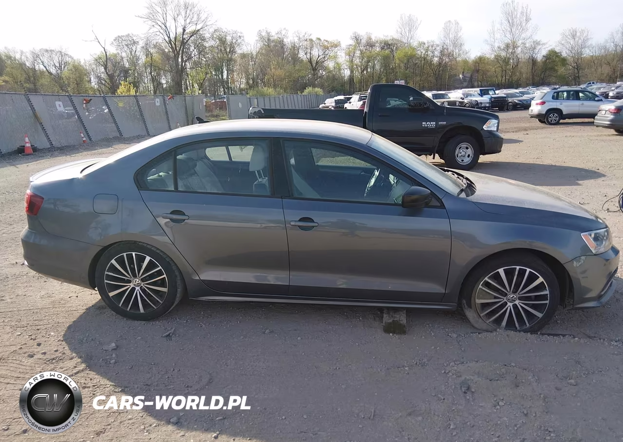 2016 Volkswagen Jetta 1.8T Sport VIN:3VWD17AJ6GM249261 - 13