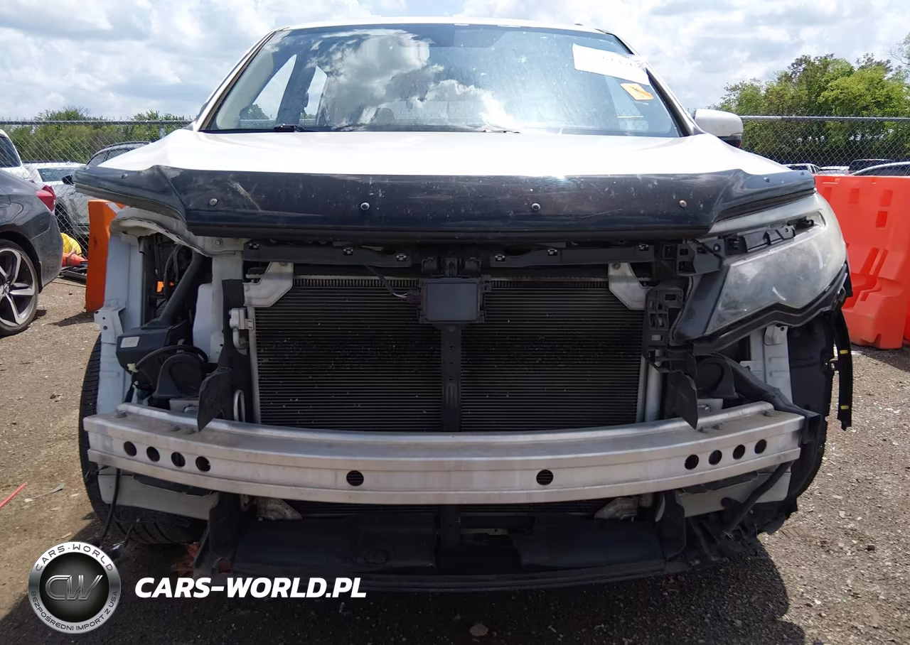 2018 Honda Pilot Touring VIN:5FNYF5H93JB011272 - 13