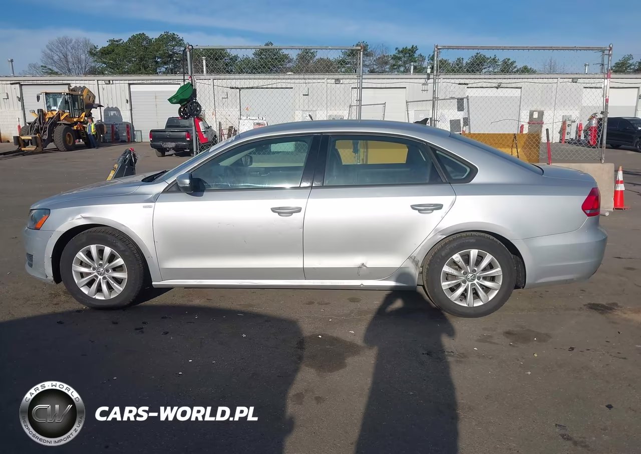 2014 Volkswagen Passat 1.8T Wolfsburg Edition VIN:1VWAT7A31EC120423 - 14