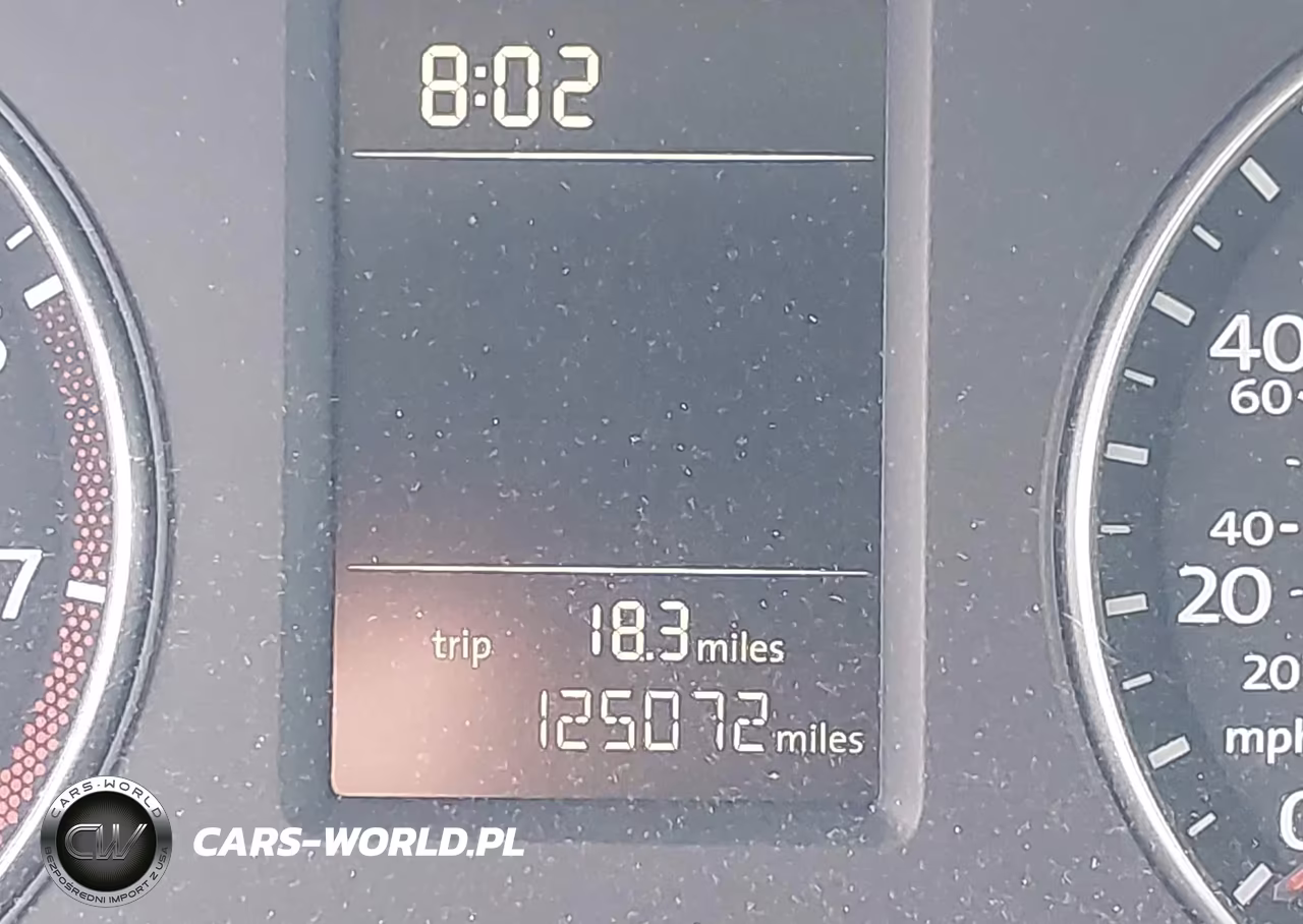 2014 Volkswagen Passat 1.8T Wolfsburg Edition VIN:1VWAT7A31EC120423 - 15