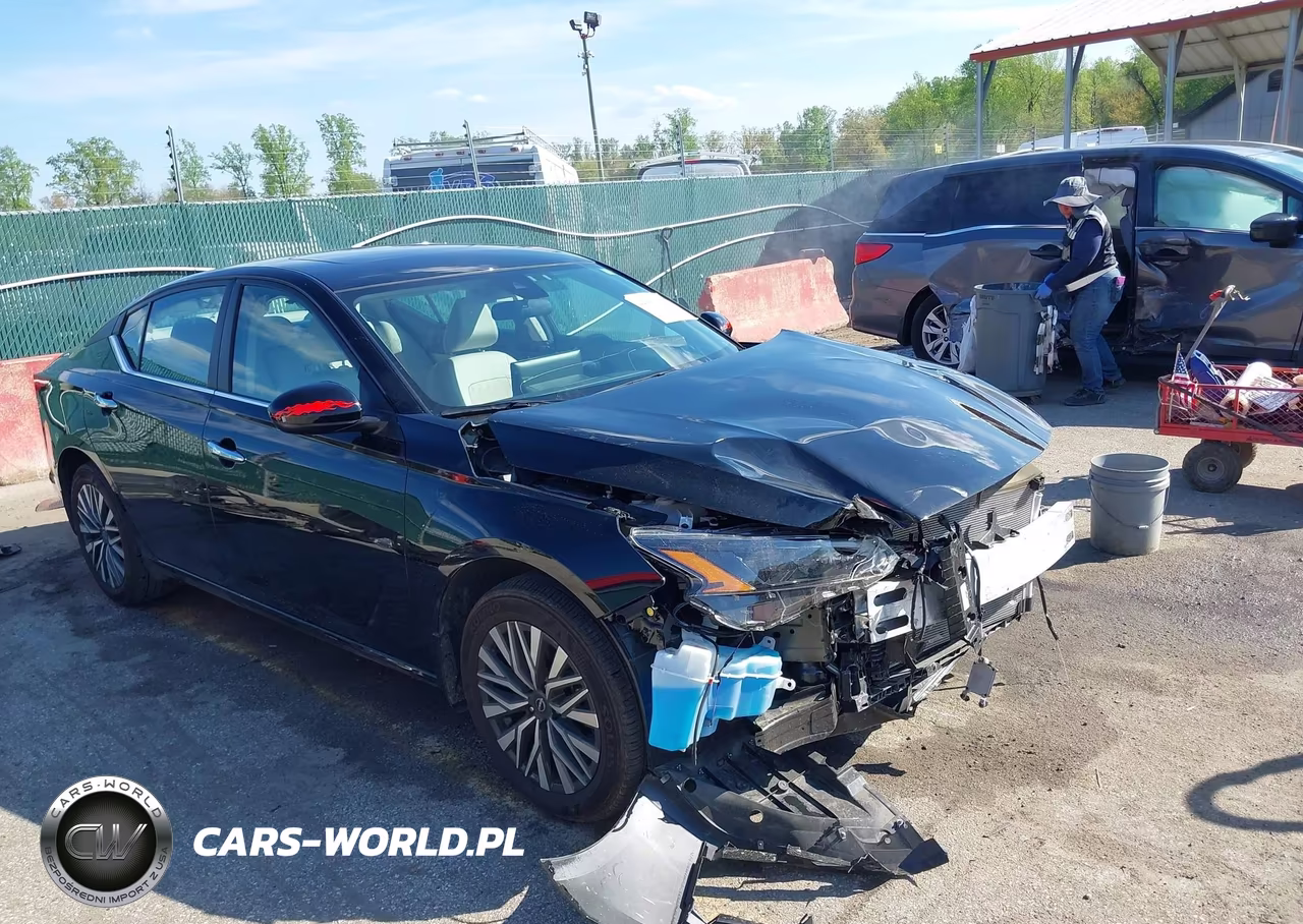 2024 Nissan Altima Sv Intelligent Awd – zdjęcie 1 z 17
