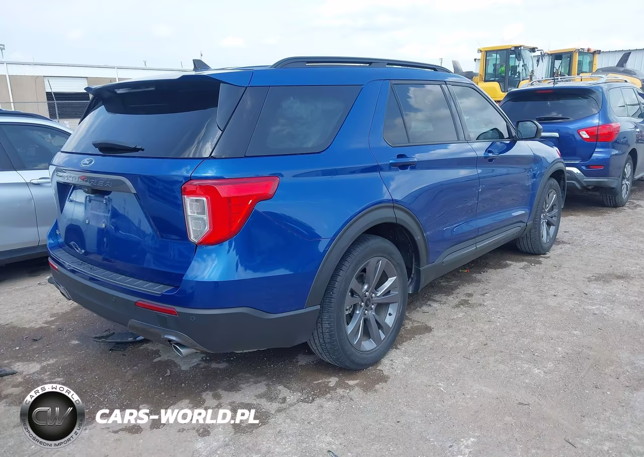 2023 Ford Explorer Xlt VIN:1FMSK7DHXPGA93022 - 4