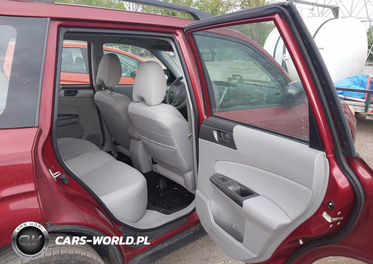 2012 Subaru Forester 2.5X VIN:JF2SHBBC6CH410376 - 8