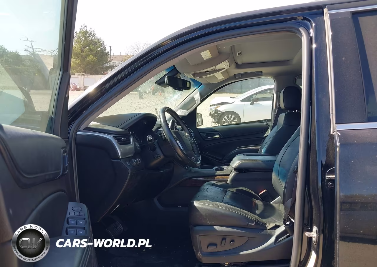 2017 Chevrolet Tahoe Lt VIN:1GNSKBKC1HR190640 - 5