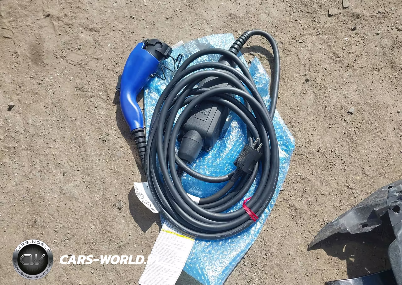 2022 Toyota Prius Prime Le VIN:JTDKAMFP3N3221177 - 12