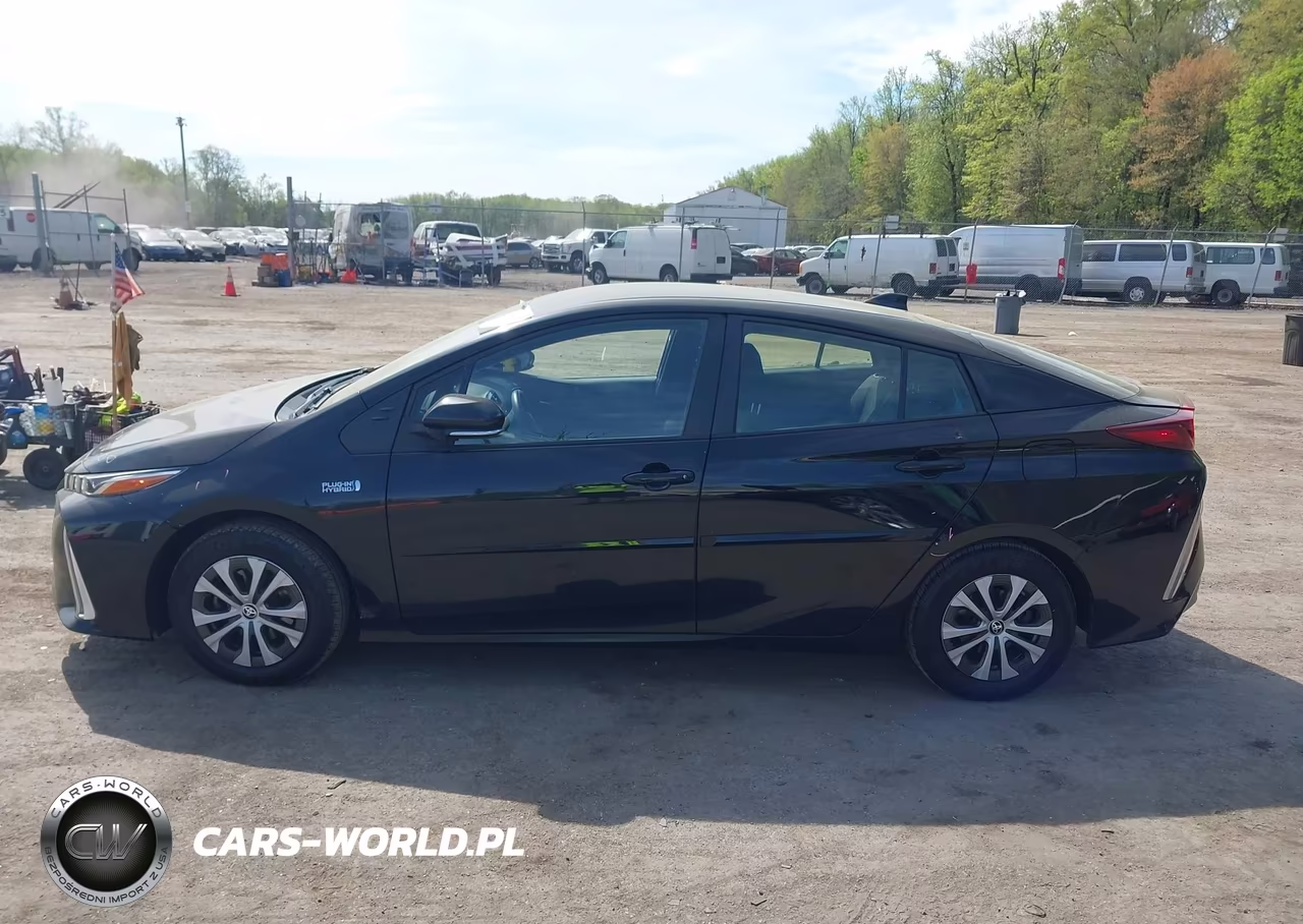 2022 Toyota Prius Prime Le VIN:JTDKAMFP3N3221177 - 15