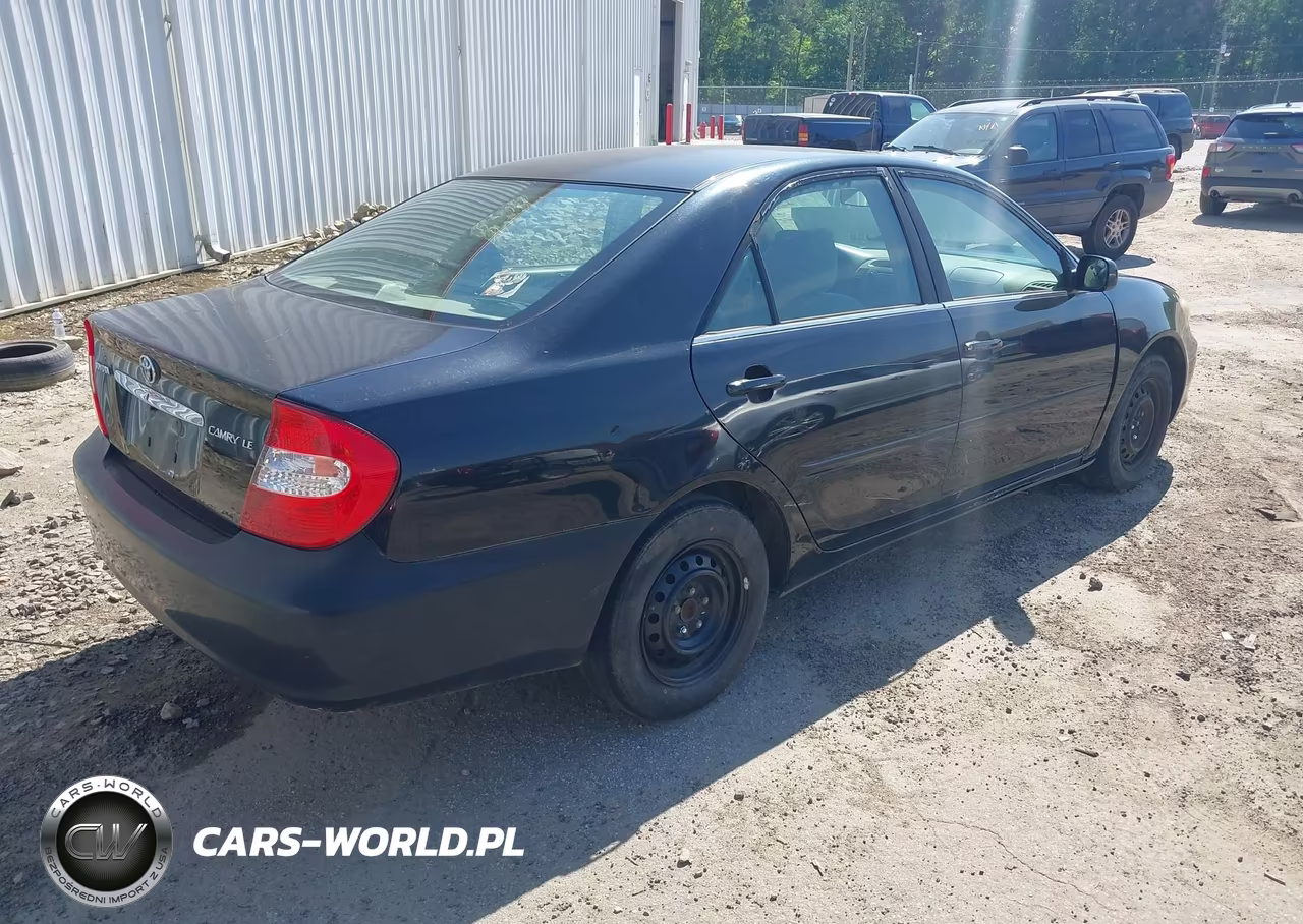 2004 Toyota Camry Le VIN:4T1BE32K44U305683 - 4