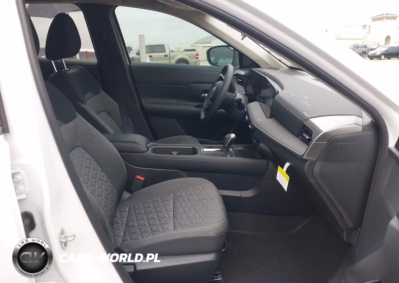 2026 Nissan Kicks Sv VIN:3N8AP6CE9TL368702 - 5