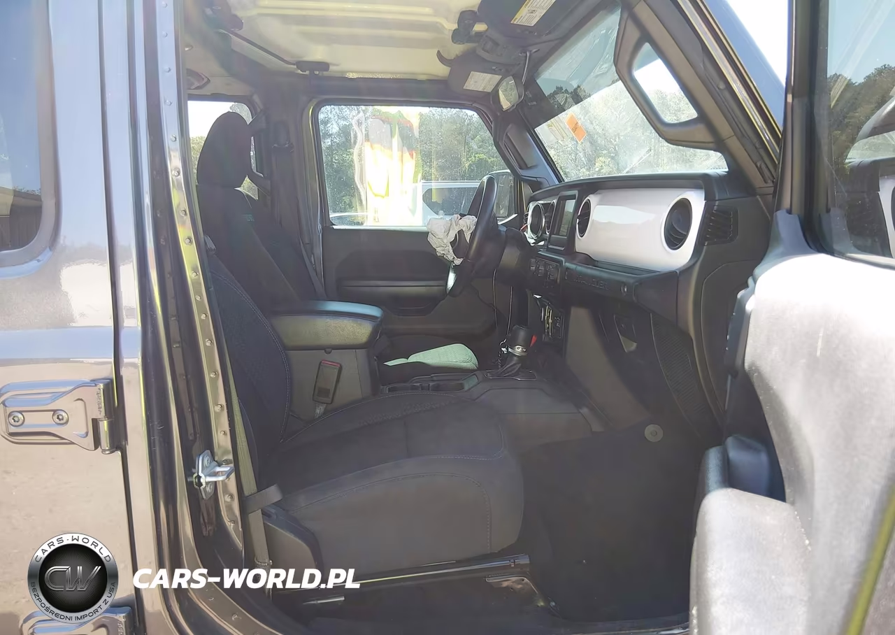 2021 Jeep Wrangler Unlimited Islander 4X4 VIN:1C4HJXDN7MW757401 - 5