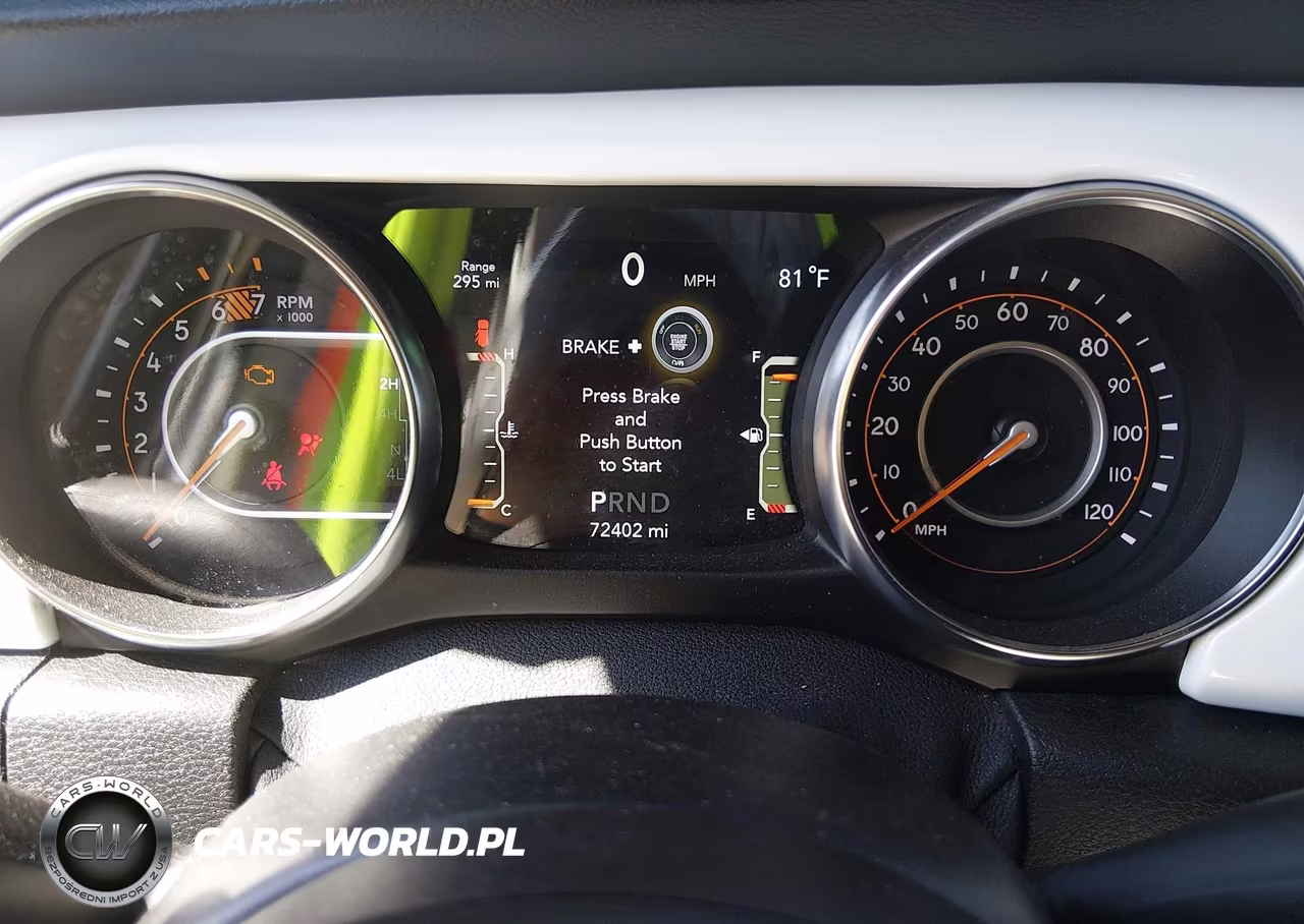 2021 Jeep Wrangler Unlimited Islander 4X4 VIN:1C4HJXDN7MW757401 - 7