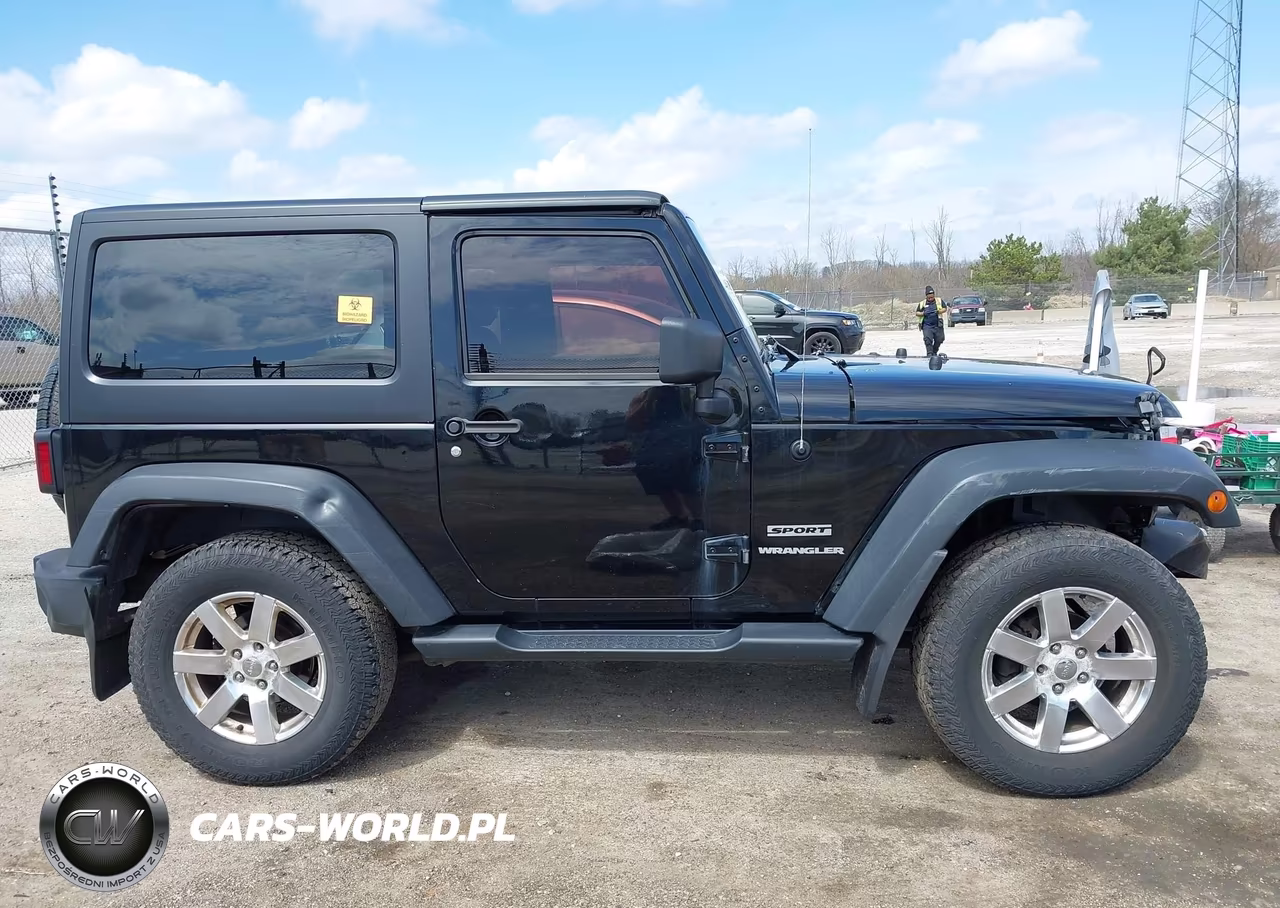 2014 Jeep Wrangler Sport VIN:1C4AJWAGXEL227024 - 13