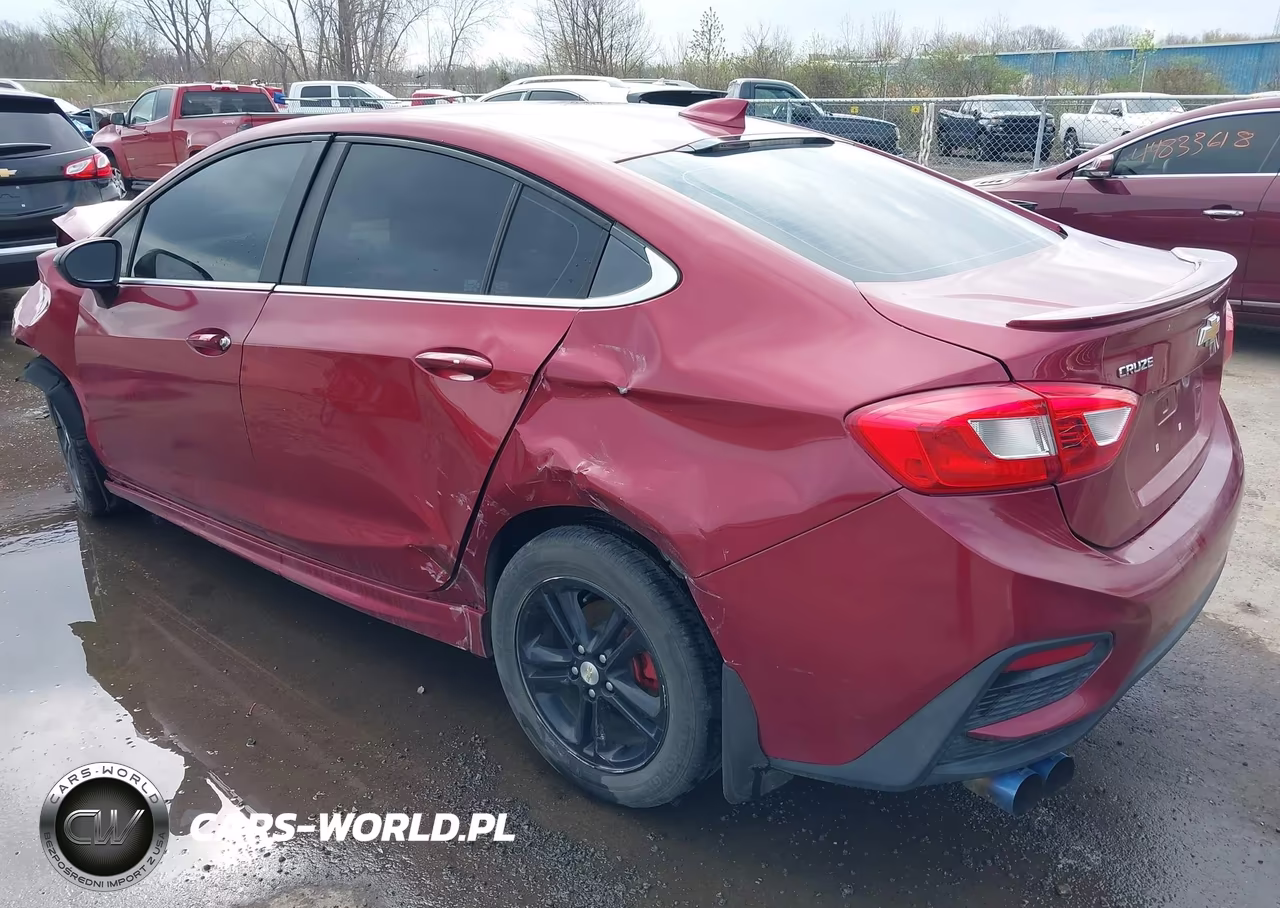 2017 Chevrolet Cruze Lt Auto VIN:1G1BE5SM0H7170118 - 3