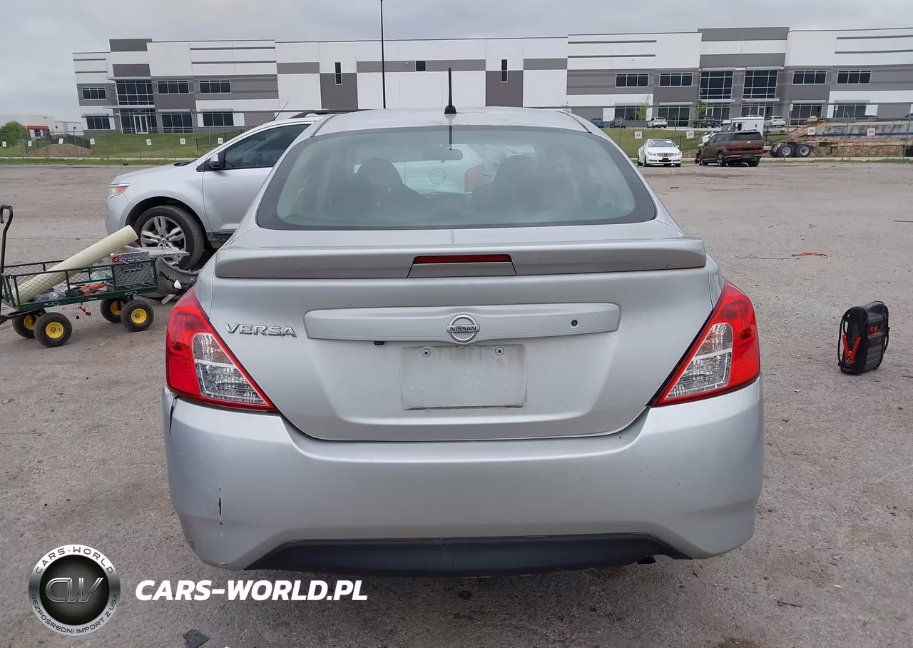 2018 Nissan Versa 1.6 S+ VIN:3N1CN7AP6JL888036 - 16