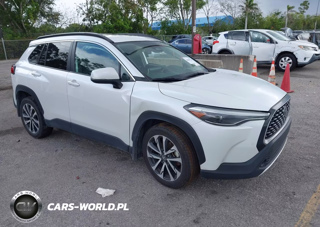 2023 Toyota Corolla Cross Xle
