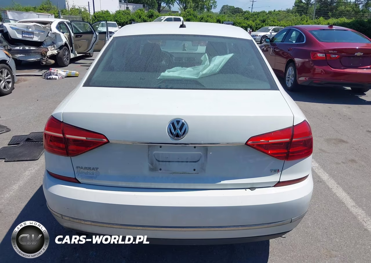 2016 Volkswagen Passat 1.8T S VIN:1VWAS7A32GC026685 - 16
