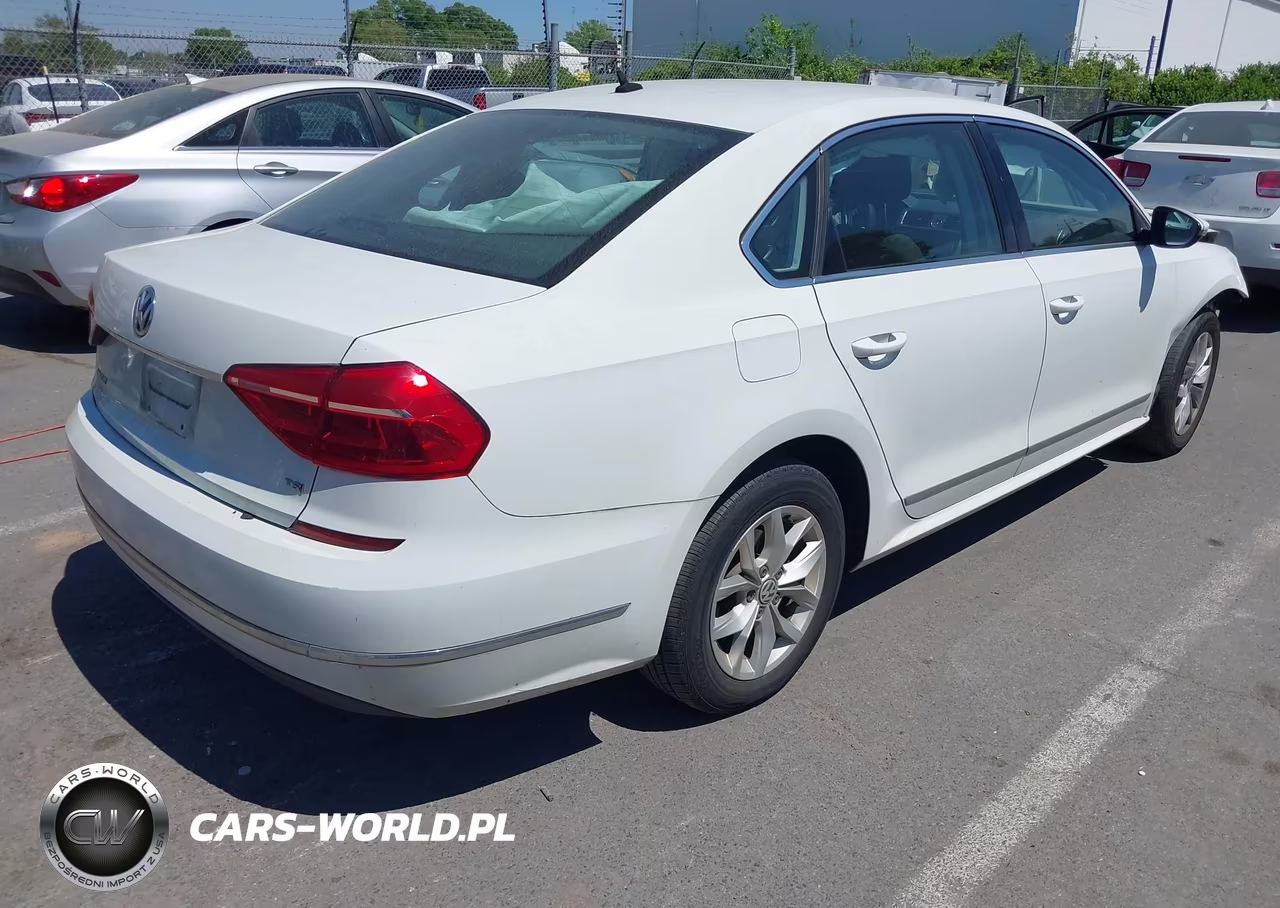 2016 Volkswagen Passat 1.8T S VIN:1VWAS7A32GC026685 - 4