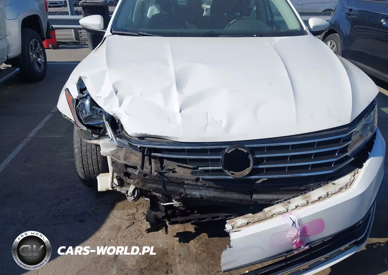 2016 Volkswagen Passat 1.8T S VIN:1VWAS7A32GC026685 - 6