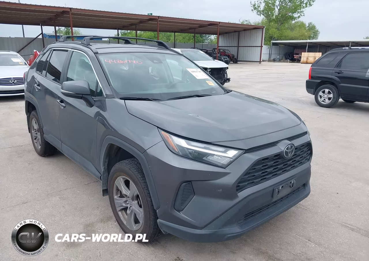 2023 Toyota Rav4 Xle – zdjęcie 1 z 17