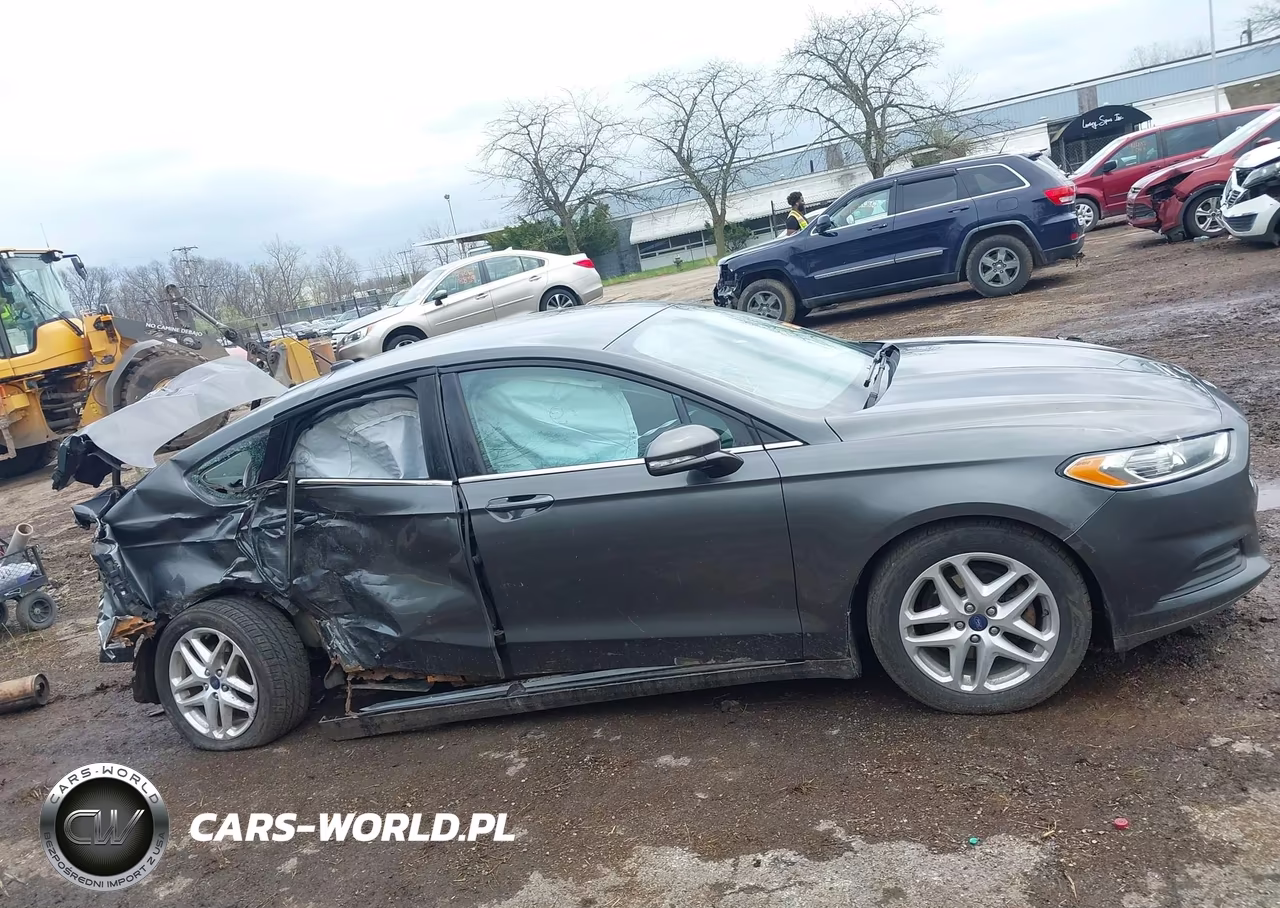 2015 Ford Fusion Se VIN:3FA6P0H71FR162158 - 14