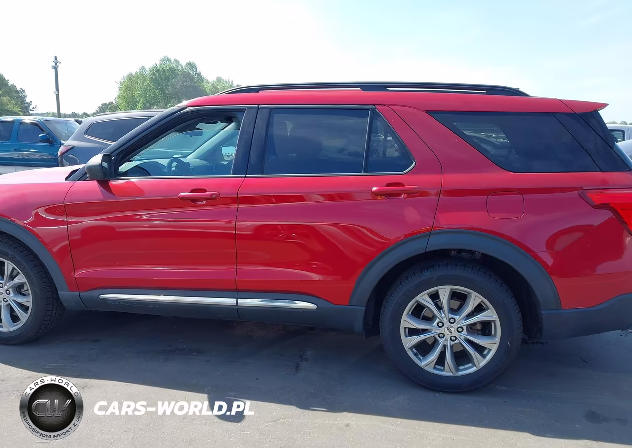 2021 Ford Explorer Xlt VIN:1FMSK8DH2MGA26268 - 14