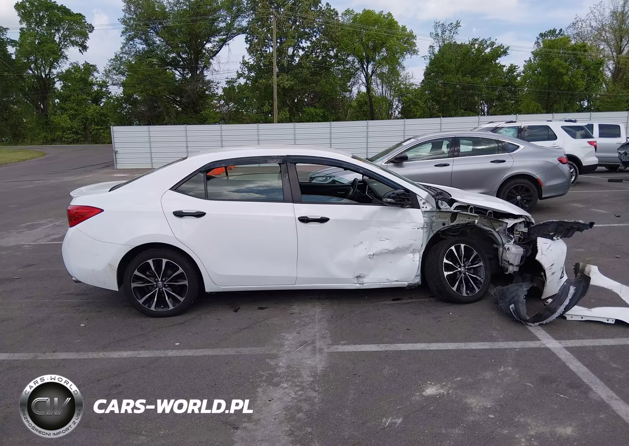 2017 Toyota Corolla Se VIN:2T1BURHE4HC803204 - 13