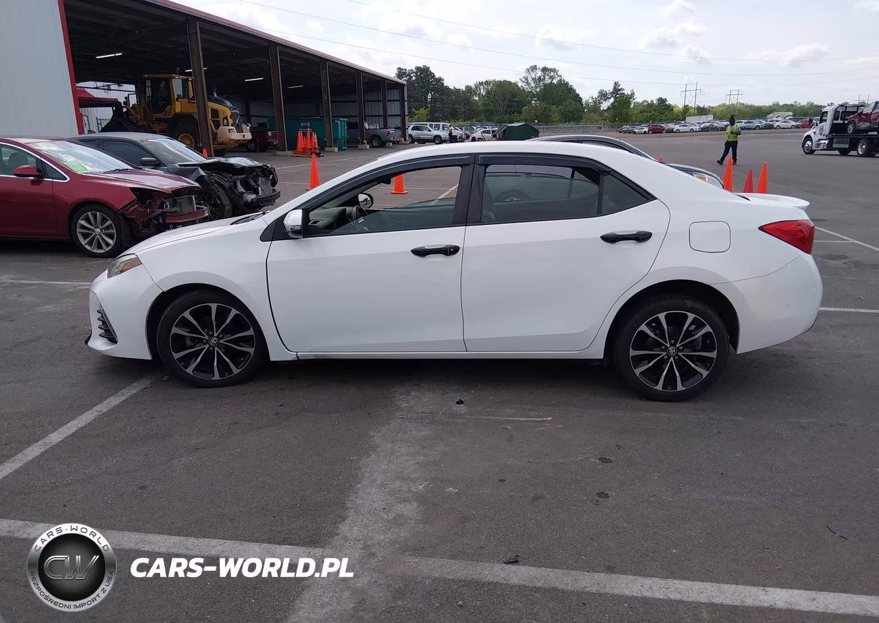 2017 Toyota Corolla Se VIN:2T1BURHE4HC803204 - 14