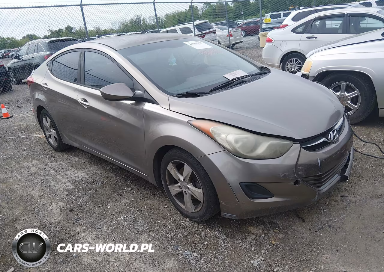 2013 Hyundai Elantra Gls