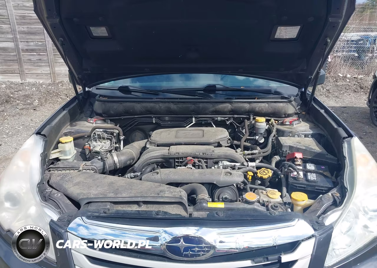 2011 Subaru Outback 2.5I VIN:4S4BRBACXB3353040 - 10