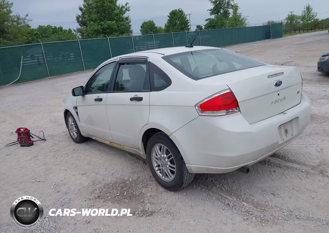 2009 Ford Focus Se VIN:1FAHP35N29W157436 - 3