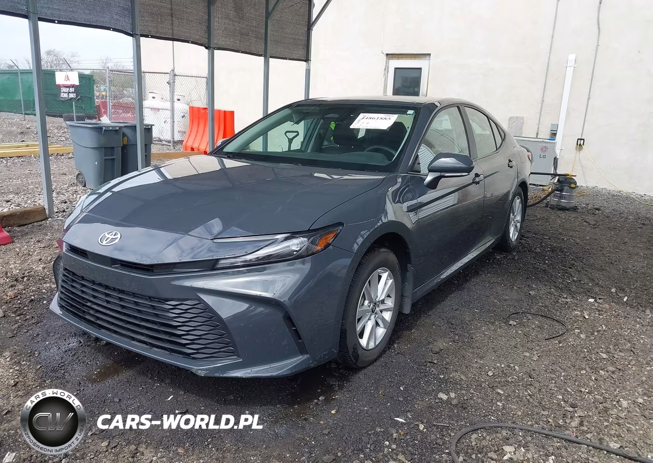 2025 Toyota Camry Le VIN:4T1DAACK2SU084198 - 2
