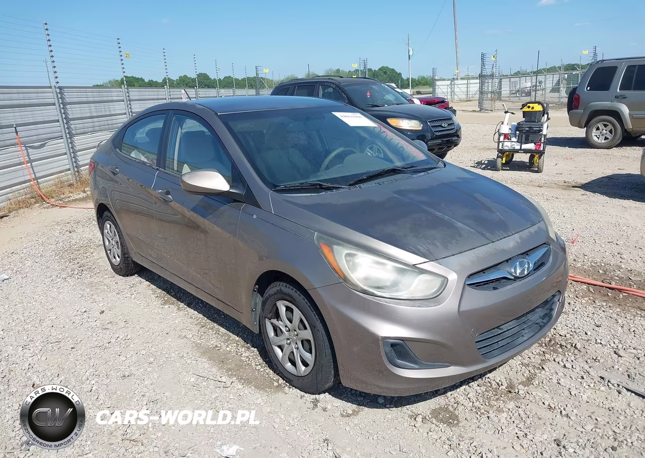 2012 Hyundai Accent Gls
