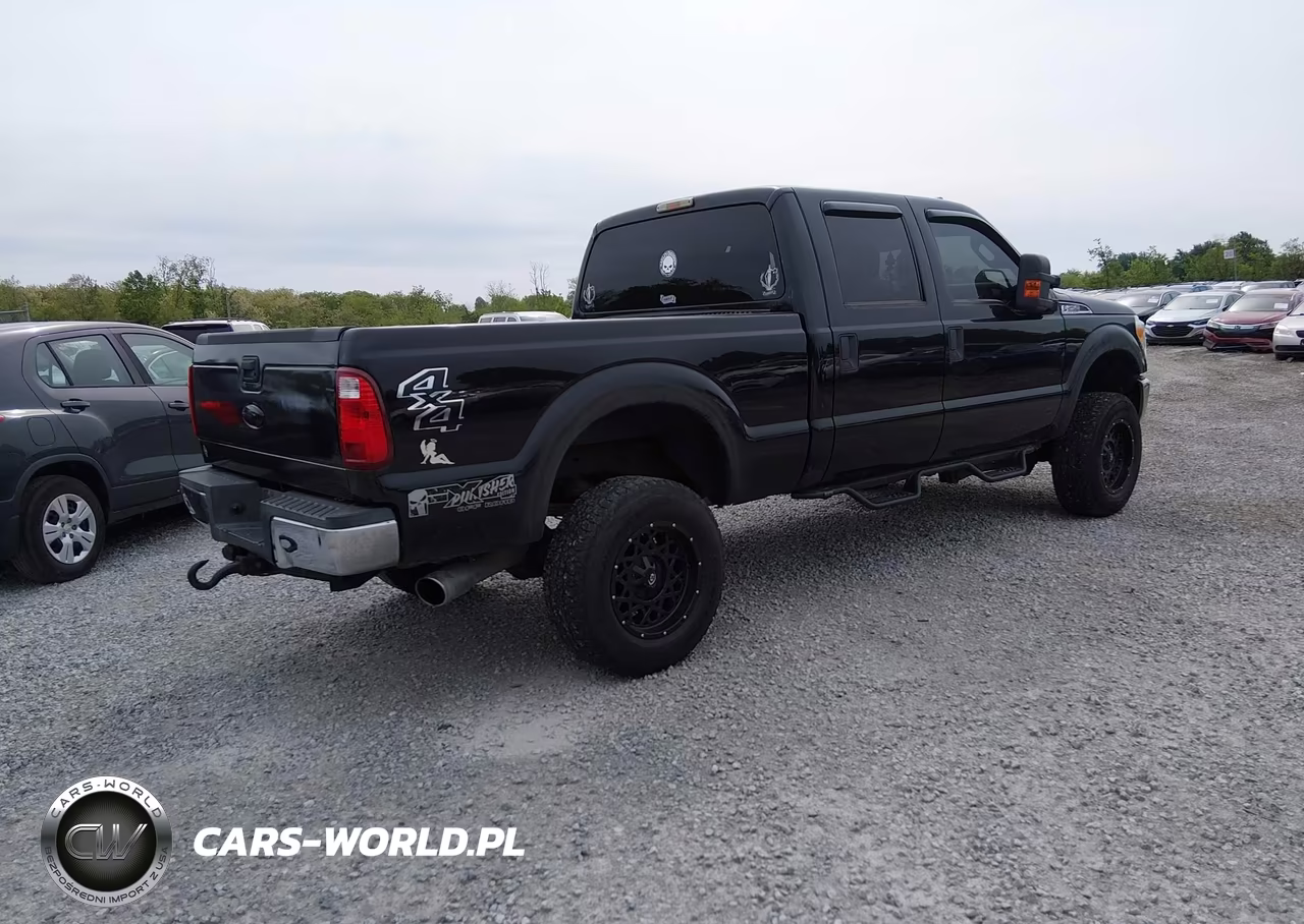 2013 Ford F-250 Xlt VIN:1FT7W2B60DEA00826 - 4