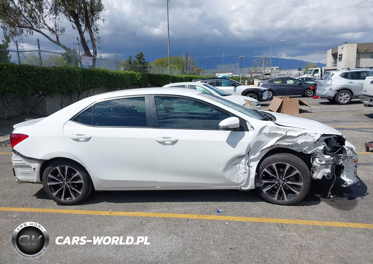 2017 Toyota Corolla Se VIN:5YFBURHE6HP574394 - 13