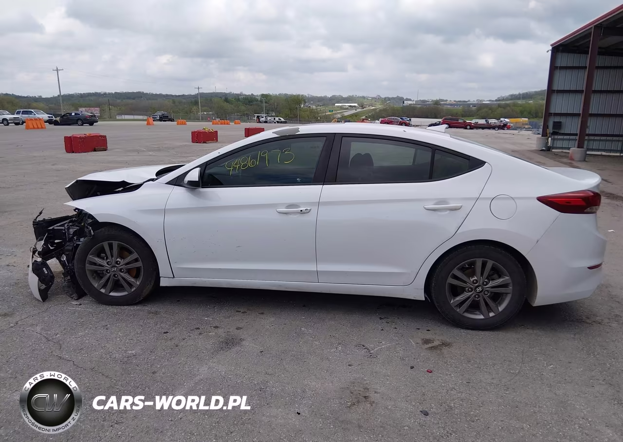 2018 Hyundai Elantra Value Edition VIN:5NPD84LFXJH342853 - 15