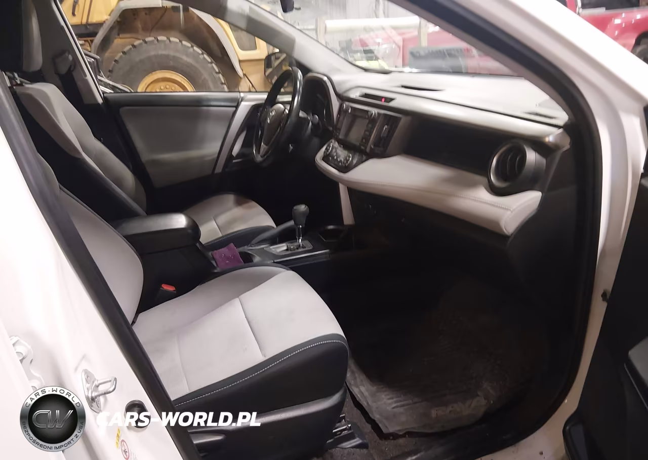 2016 Toyota Rav4 Hybrid Xle VIN:JTMRJREV4GD020042 - 5
