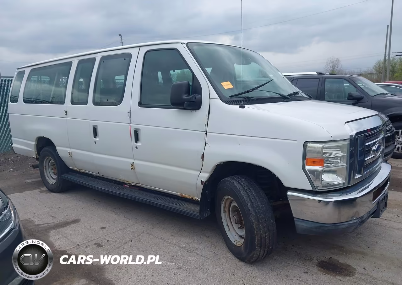 2011 Ford E-350 Super Duty Xlt