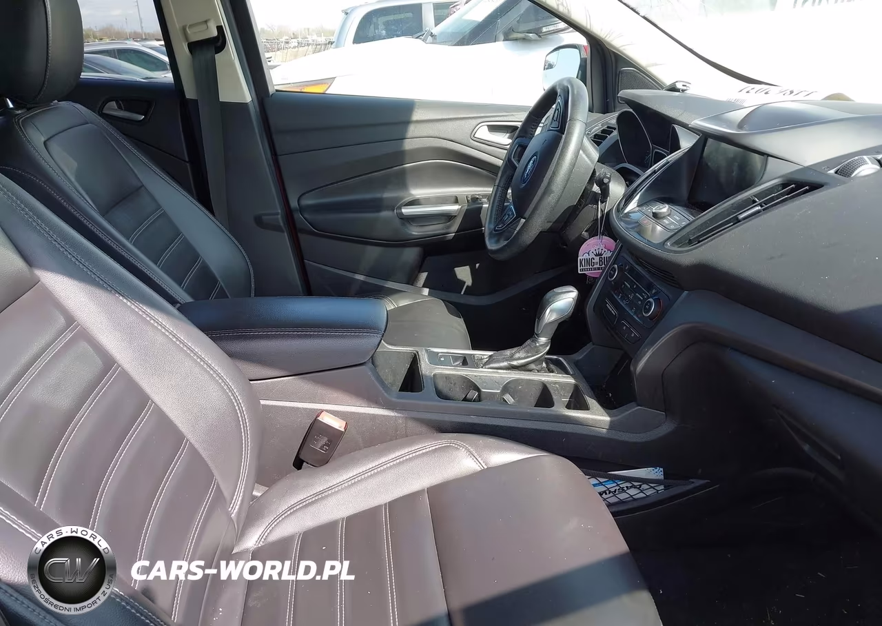 2019 Ford Escape Sel VIN:1FMCU9HD2KUC50716 - 5