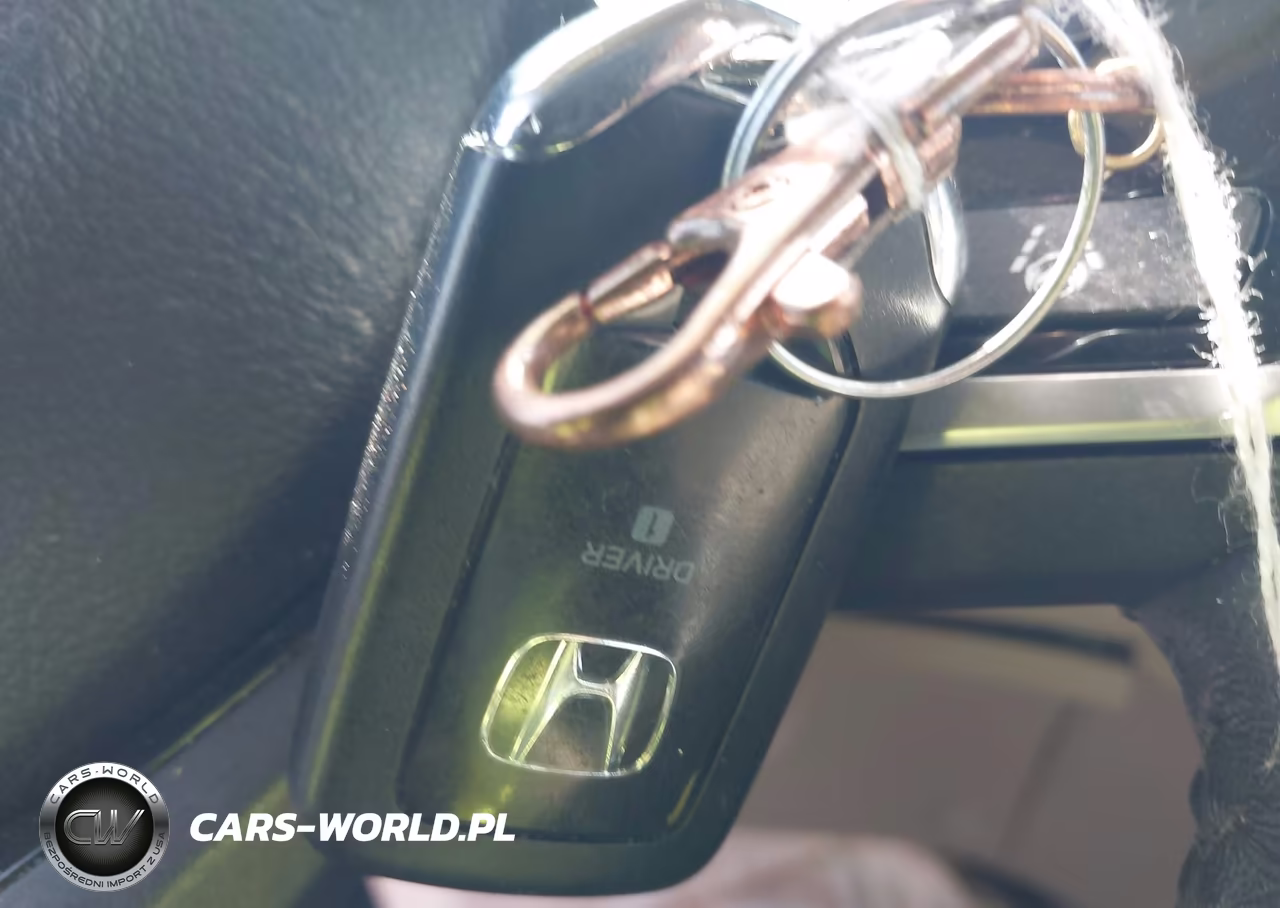 2023 Honda Odyssey Touring VIN:5FNRL6H81PB035864 - 11