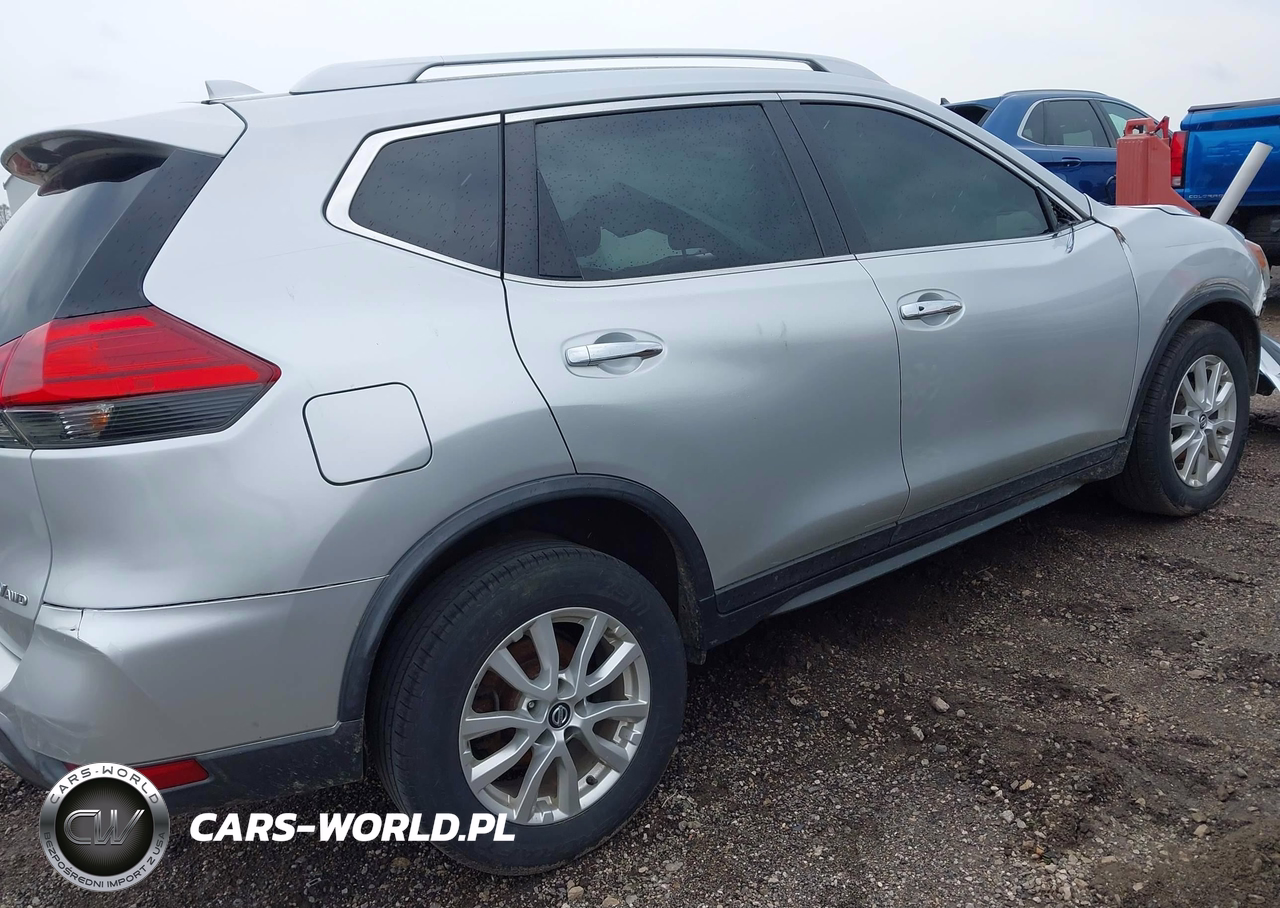 2017 Nissan Rogue Sv VIN:KNMAT2MV7HP557357 - 4