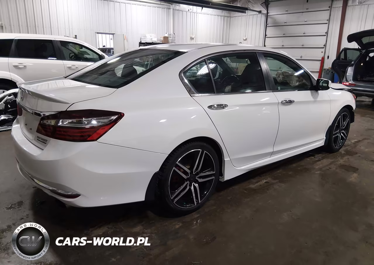 2017 Honda Accord Sport Se VIN:1HGCR2F18HA276710 - 4