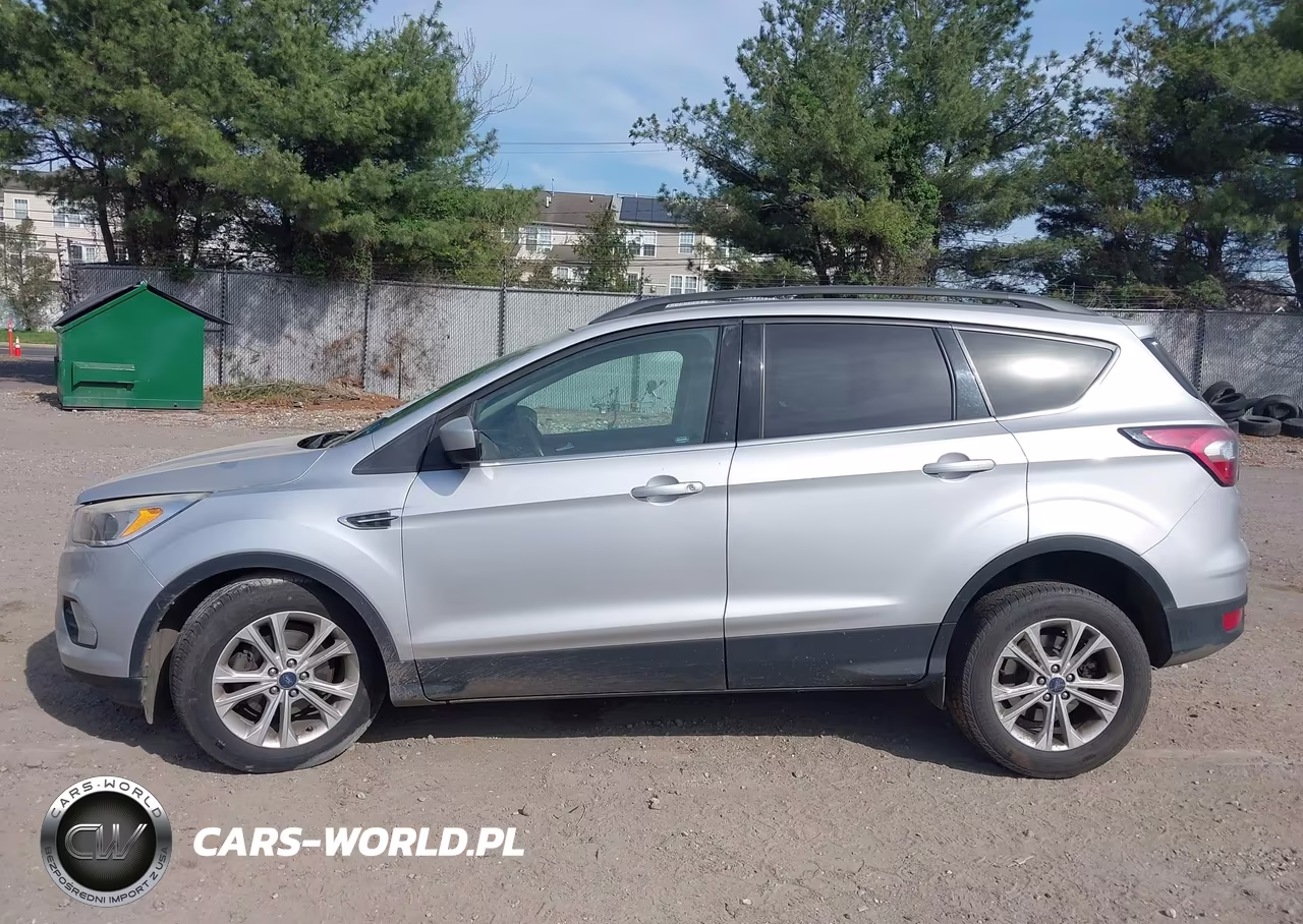 2018 Ford Escape Se VIN:1FMCU0GD7JUA52905 - 15