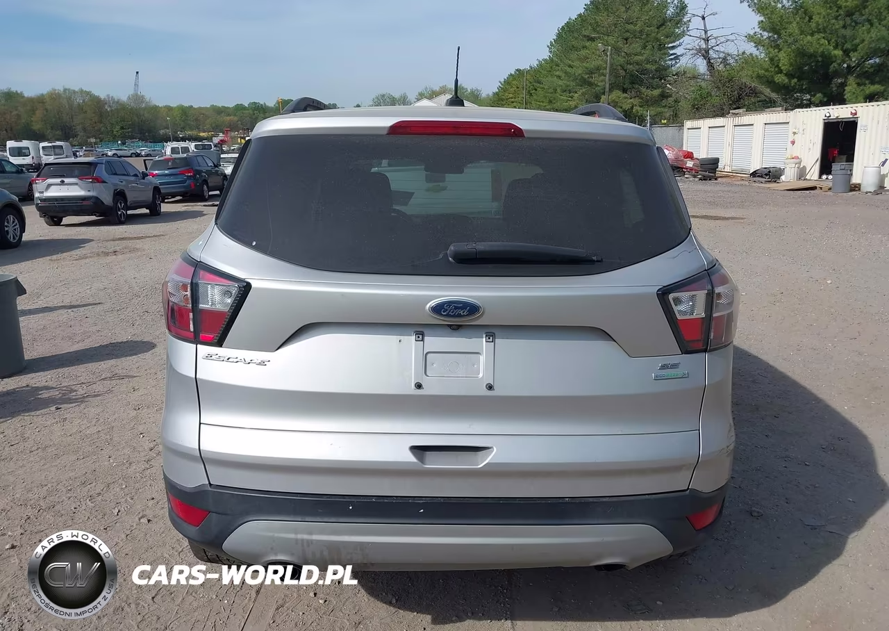 2018 Ford Escape Se VIN:1FMCU0GD7JUA52905 - 17