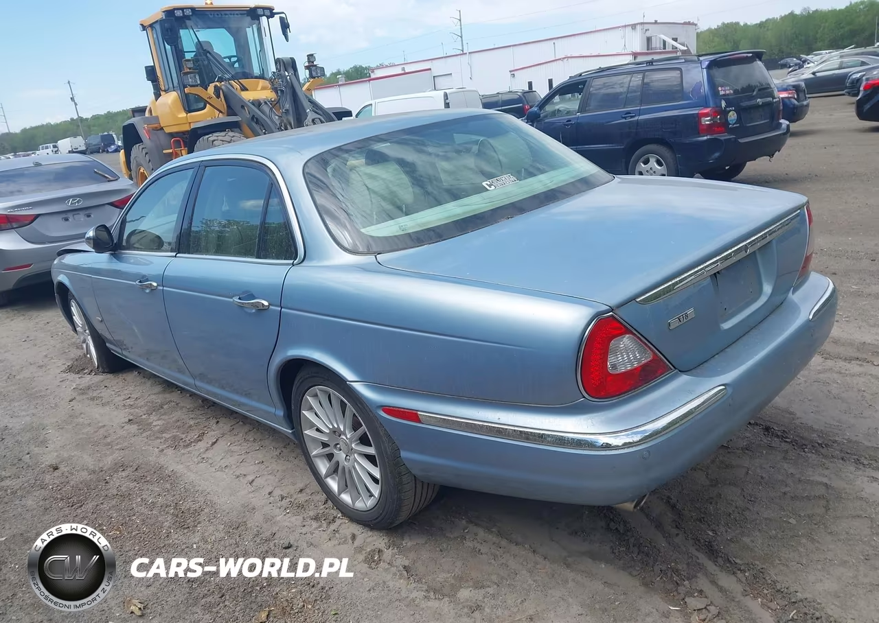 2007 Jaguar Xj Xj8 VIN:SAJWA71B27SH16790 - 3