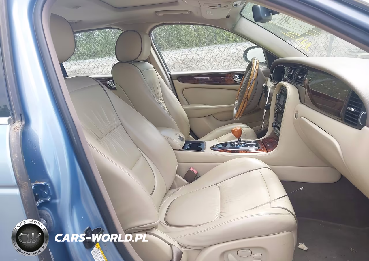 2007 Jaguar Xj Xj8 VIN:SAJWA71B27SH16790 - 5