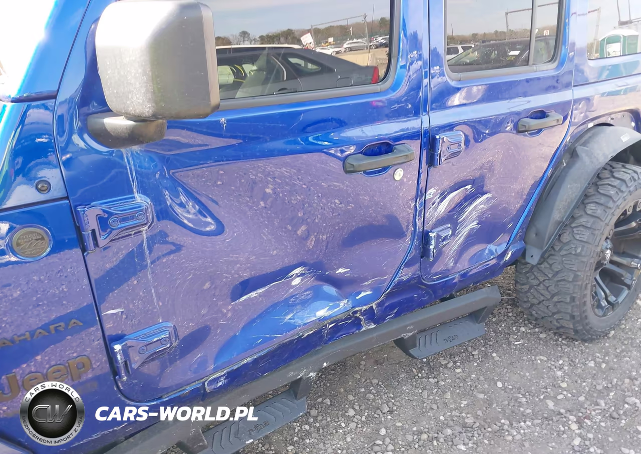 2020 Jeep Wrangler Unlimited North Edition 4X4 VIN:1C4HJXEN2LW261578 - 6