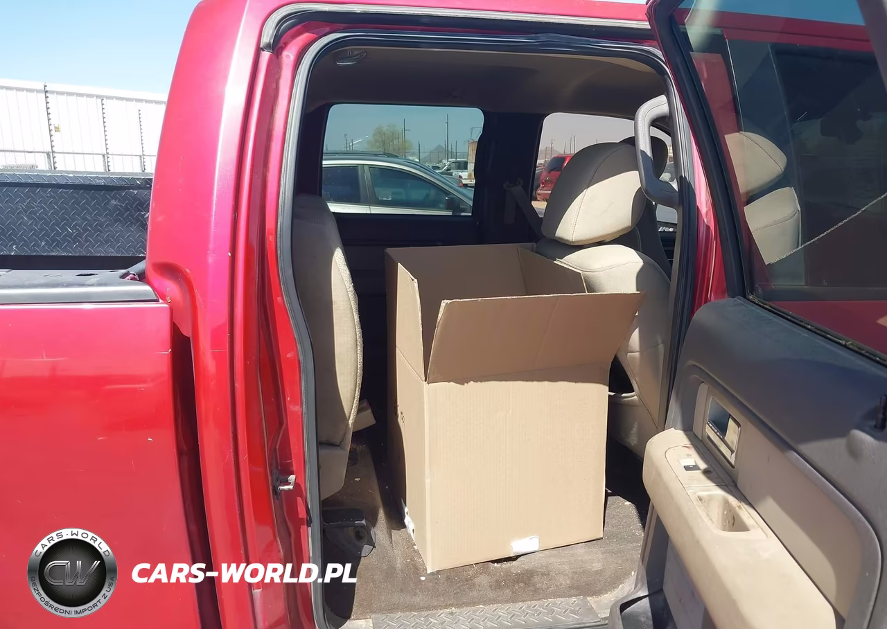2010 Ford F-150 Xlt VIN:1FTEW1C83AFB74249 - 5