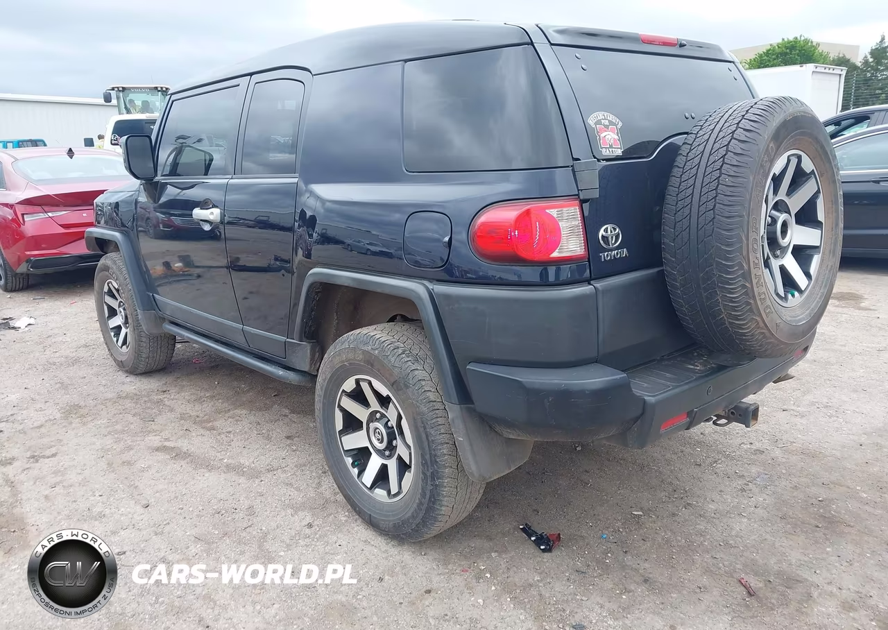 2007 Toyota Fj Cruiser VIN:JTEBU11F670064765 - 3