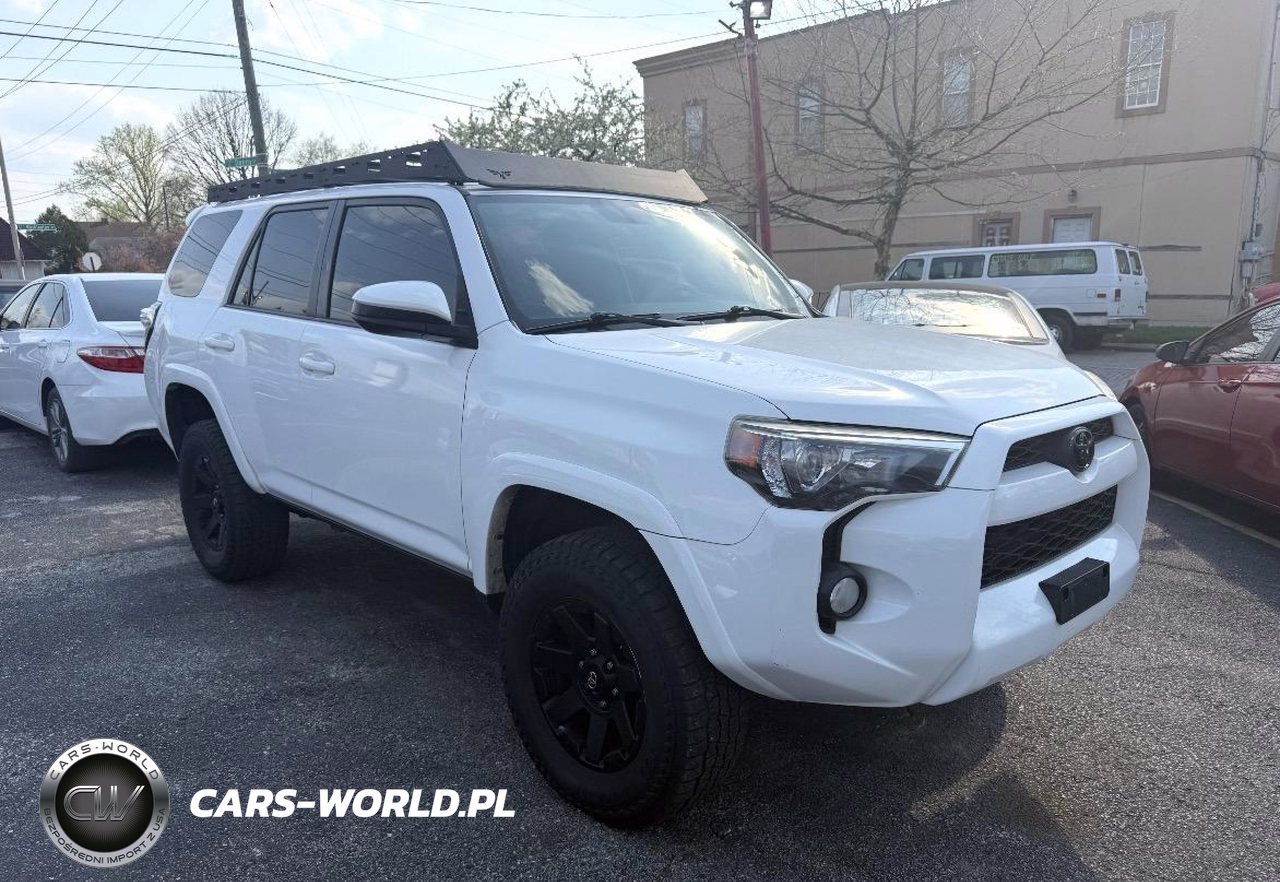 2017 Toyota 4Runner Sr5