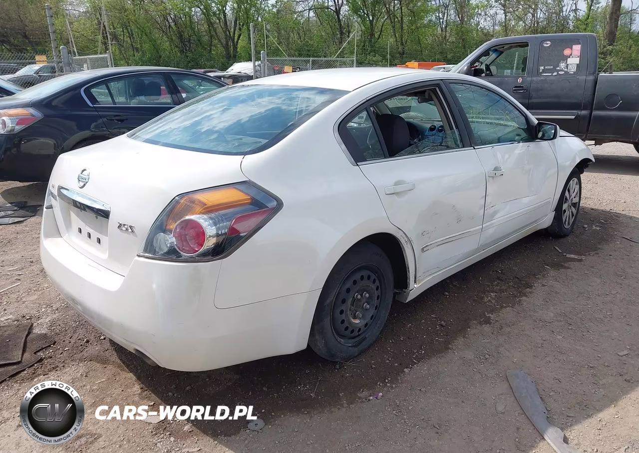 2012 Nissan Altima 2.5 S VIN:1N4AL2AP8CC225570 - 4