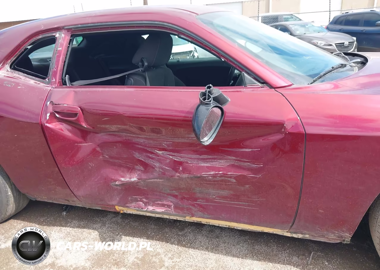 2020 Dodge Challenger Sxt VIN:2C3CDZAG8LH196887 - 6